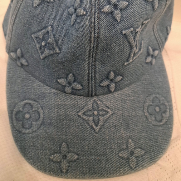 Louis Vuitton Pre-Owned Monogram Denim XL Cap In Perfect Condition - Picture 9 of 9